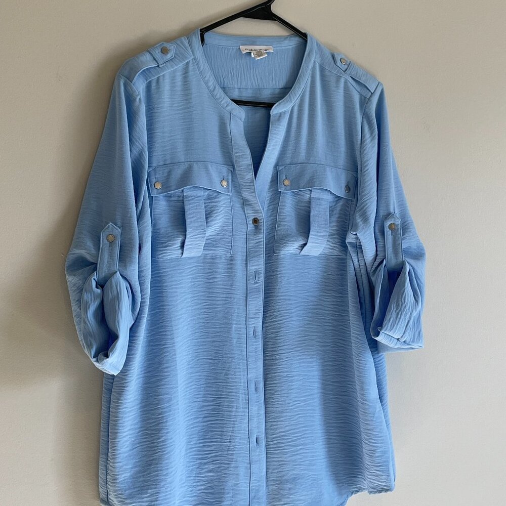 Calvin  Klein Beautiful Baby Blue top  L